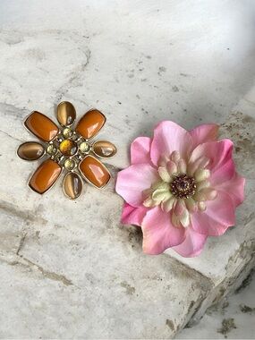 Vintage Floral & Gemstone Brooch Set